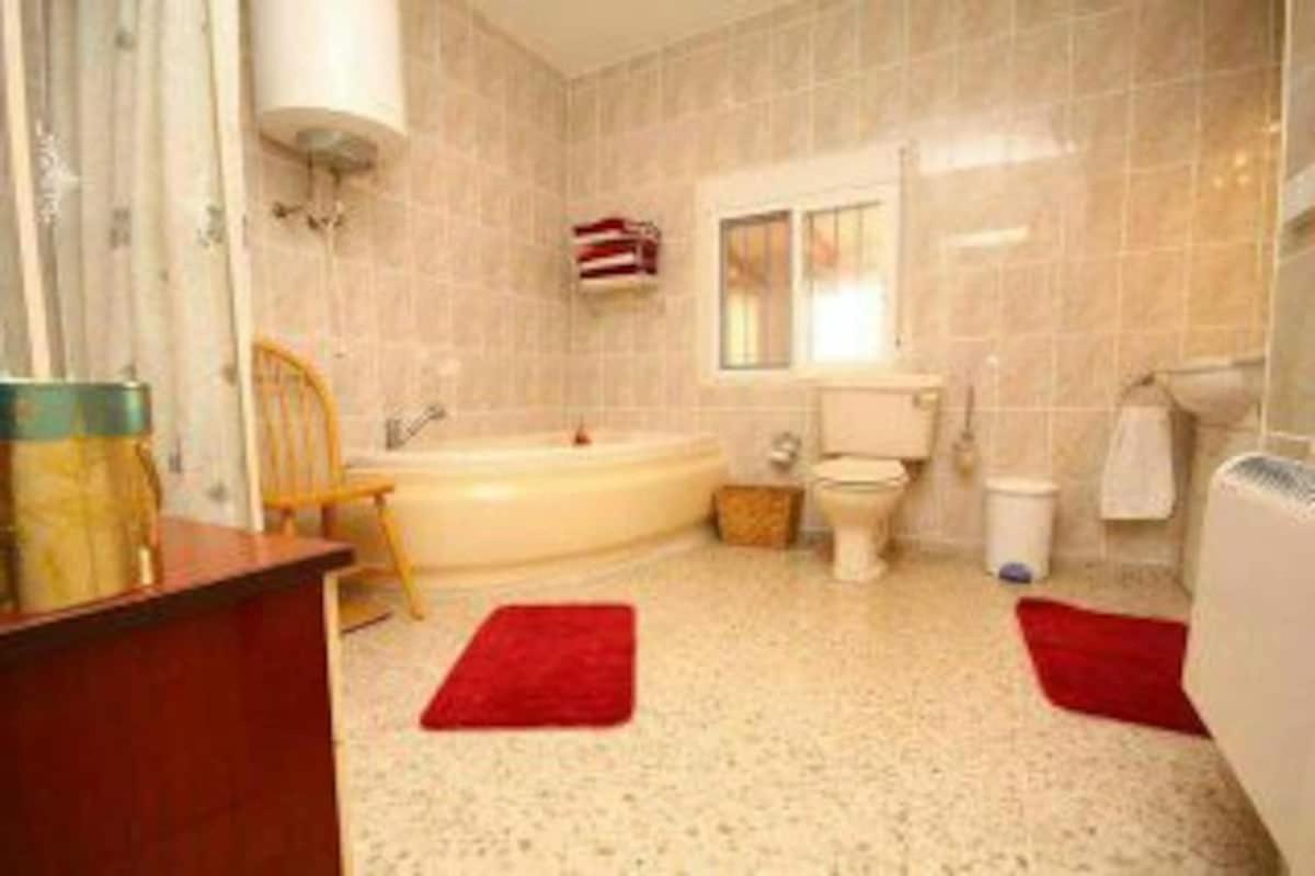 Recovery Mountain 2 Separate Beds In Room B&B Alicante Bagian luar foto